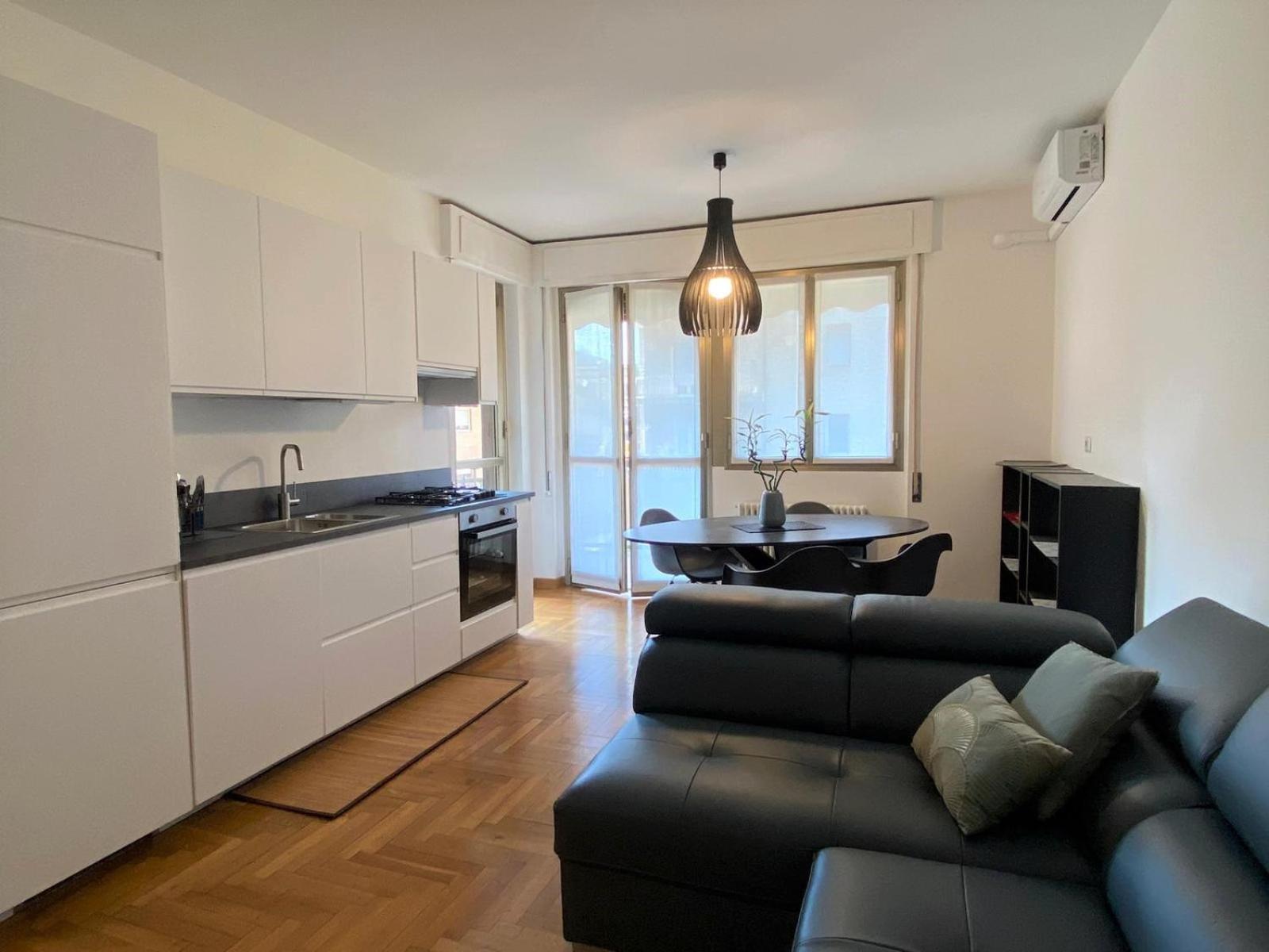 The Little Duck - Modern Apartment With Balcony Όπως Εξωτερικό φωτογραφία